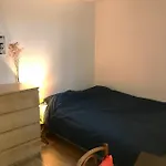 Superbe Maison Individuelle Dans Paris